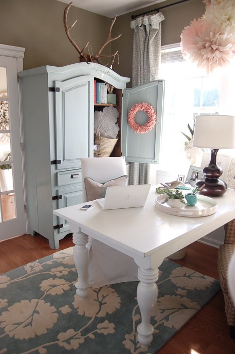 Armoire Home Office.